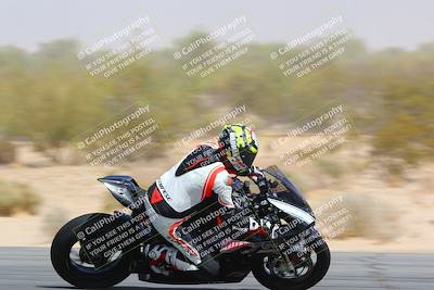 media/Mar-28-2022-Superbike Trackdays (Mon) [[b8603d0f67]]/Advanced Group (1pm-130pm)/Turn 9/